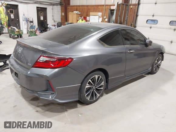✅ 2017 Honda Accord EX-L • VIN: 1HGCT2B89HA000153 • Lot: 43376485. Wystawiony na IAAI z przebiegiem 98 889 mil. Bezpłatny archiwum sprzedaży aukcyjnych z USA i szczegółowy raport historii pojazdu na DreamBid. Zdjęcie 4.