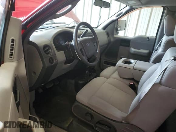 ✅ 2005 Ford F-150 STX • VIN: 1FTRF04W15KE80422 • Лот: 57865625. Опубликован ранее на Copart с пробегом 137 920 миль. Бесплатный доступ к архиву аукционных продаж из США и подробный отчёт об истории автомобиля на DreamBid. Изображение 8.