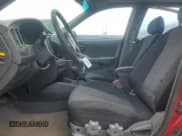 ✅ 2005 Hyundai Elantra GLS • VIN: KMHDN56D25U132912 • Lot: 54017165. Wystawiony na Copart z przebiegiem 318 569 mil. Bezpłatny archiwum sprzedaży aukcyjnych z USA i szczegółowy raport historii pojazdu na DreamBid. Zdjęcie 7.