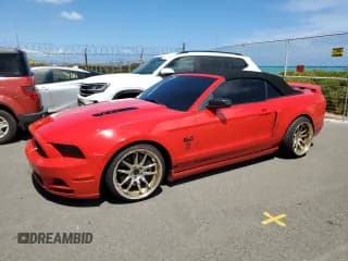 ✅ 2014 Ford Mustang GT • VIN: 1ZVBP8FF0E5282100 • Лот: 66034565. Опубликован ранее на Copart с пробегом 97 652 миль. Бесплатный доступ к архиву аукционных продаж из США и подробный отчёт об истории автомобиля на DreamBid. Изображение 1.