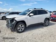 ✅ 2021 Toyota RAV4 Hybrid XLE • VIN: 4T3RWRFV6MU034975 • Lot: 81568415. Wystawiony na Copart z przebiegiem 70 686 mil. Bezpłatny archiwum sprzedaży aukcyjnych z USA i szczegółowy raport historii pojazdu na DreamBid. Zdjęcie 1.