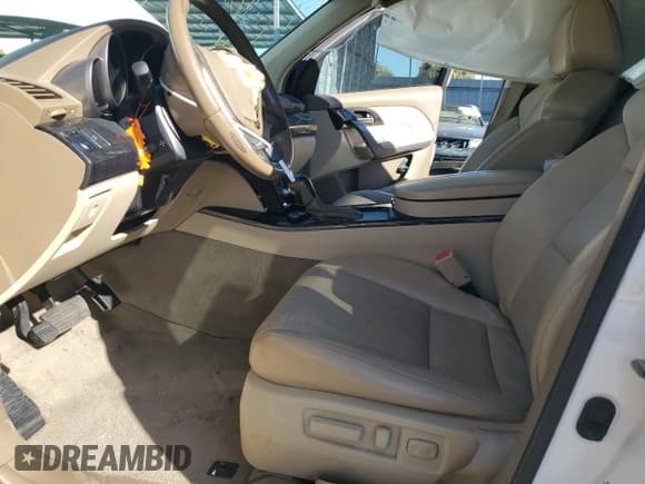 ✅ 2009 Acura MDX Technology • VIN: 2HNYD28639H519557 • Lot: 90302905. Wystawiony na Copart z przebiegiem 182 117 mil. Bezpłatny archiwum sprzedaży aukcyjnych z USA i szczegółowy raport historii pojazdu na DreamBid. Zdjęcie 7.