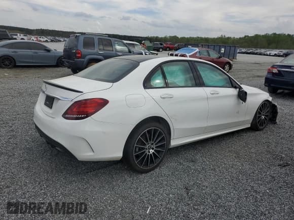 ✅ 2020 Mercedes-Benz C 300 • VIN: WDDWF8DB4LR558023 • Lot: 52019175. Listed on Copart with 57,261 mi. Free auction sales archive from the USA and detailed vehicle history report at DreamBid. Image 3.