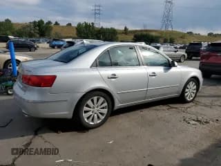 ✅ 2010 Hyundai Sonata Limited • VIN: 5NPEU4AF1AH594588 • Лот: 70911804. Опубликован ранее на Copart с пробегом 175 723 миль. Бесплатный доступ к архиву аукционных продаж из США и подробный отчёт об истории автомобиля на DreamBid. Изображение 3.