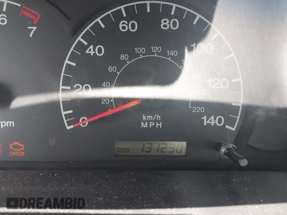 ✅ 2002 Hyundai Elantra GLS • VIN: KMHDN45D72U255967 • Lot: 42703592. Wystawiony na IAAI z przebiegiem 131 290 mil. Bezpłatny archiwum sprzedaży aukcyjnych z USA i szczegółowy raport historii pojazdu na DreamBid. Zdjęcie 7.