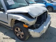 ✅ 2008 Jeep Commander Sport • VIN: 1J8HG48K08C187691 • Lot: 41898517. Listed on IAAI with 229,217 mi. Free auction sales archive from the USA and detailed vehicle history report at DreamBid. Image 12.