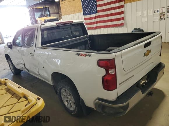 ✅ 2025 Chevrolet Silverado 1500 • VIN: 3GCPKDEK5SG134768 • Лот: 70582685. Опубликован ранее на Copart с пробегом 33 625 миль. Бесплатный доступ к архиву аукционных продаж из США и подробный отчёт об истории автомобиля на DreamBid. Изображение 2.