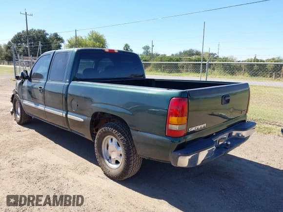 ✅ 2002 GMC Sierra 1500 SLE • VIN: 2GTEC19V621163065 • Лот: 43570609. Опубликован ранее на IAAI с пробегом 186 322 миль. Бесплатный доступ к архиву аукционных продаж из США и подробный отчёт об истории автомобиля на DreamBid. Изображение 3.