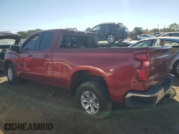 ✅ 2019 Chevrolet Silverado 1500 LT • VIN: 1GCRWCEDXKZ351645 • Lot: 71639124. Wystawiony na Copart z przebiegiem 29 393 mil. Bezpłatny archiwum sprzedaży aukcyjnych z USA i szczegółowy raport historii pojazdu na DreamBid. Zdjęcie 2.