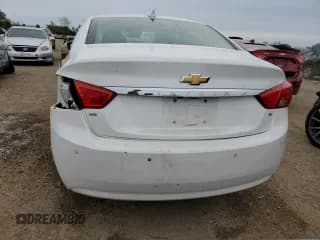 ✅ 2015 Chevrolet Impala LT • VIN: 1G1125S38FU131075 • Лот: 72930744. Опубликован ранее на Copart с пробегом 266 056 миль. Бесплатный доступ к архиву аукционных продаж из США и подробный отчёт об истории автомобиля на DreamBid. Изображение 6.