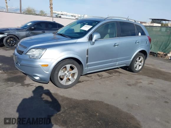 ✅ 2013 Chevrolet Captiva Sport LTZ • VIN: 3GNAL4EK1DS619127 • Lot: 41862537. Wystawiony na IAAI z przebiegiem 138 302 mil. Bezpłatny archiwum sprzedaży aukcyjnych z USA i szczegółowy raport historii pojazdu na DreamBid. Zdjęcie 2.