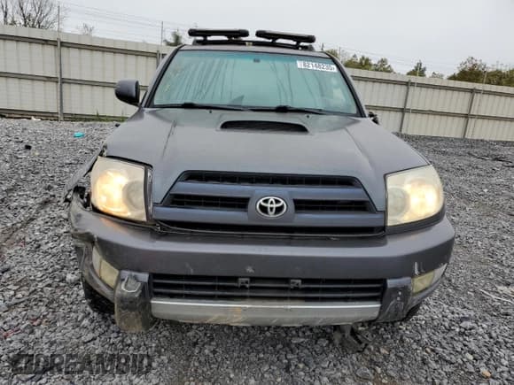 ✅ 2004 Toyota 4Runner SR5 Sport • VIN: JTEBU14R840043479 • Lot: 82148235. Wystawiony na Copart z przebiegiem 242 800 mil. Bezpłatny archiwum sprzedaży aukcyjnych z USA i szczegółowy raport historii pojazdu na DreamBid. Zdjęcie 5.