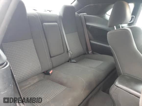 2019 Dodge Challenger R/T z VIN 2C3CDZBT7KH639380, wystawiony jako Copart lot #83933265 z przebiegiem 94 054 mil mil oraz Czysty tytuł • Clean title. Historia ofert i sprzedaży dostępna na DreamBid. Obrazek 10.