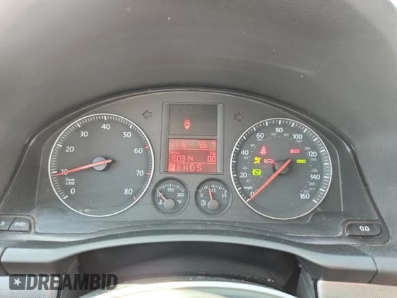 ✅ 2006 Volkswagen Jetta Value Edition • VIN: 3VWPF71K66M642683 • Lot: 83805695. Wystawiony na Copart z przebiegiem 150 314 mil. Bezpłatny archiwum sprzedaży aukcyjnych z USA i szczegółowy raport historii pojazdu na DreamBid. Zdjęcie 9.