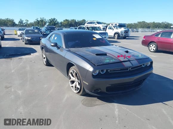 ✅ 2015 Dodge Challenger R/T Plus • VIN: 2C3CDZBTXFH740340 • Lot: 43302906. Wystawiony na IAAI z przebiegiem Nie podano. Bezpłatny archiwum sprzedaży aukcyjnych z USA i szczegółowy raport historii pojazdu na DreamBid. Zdjęcie 1.