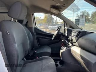 ✅ 2014 Nissan NV200 SV • VIN: 3N6CM0KN6EK691834 • Lot: 92958095. Wystawiony na Copart z przebiegiem 239 925 mil. Bezpłatny archiwum sprzedaży aukcyjnych z USA i szczegółowy raport historii pojazdu na DreamBid. Zdjęcie 5.