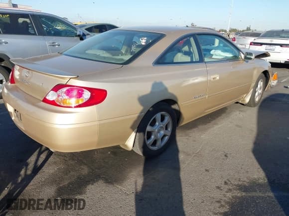 ✅ 2002 Toyota Solara SE • VIN: 2T1CF28P82C555053 • Lot: 41414314. Listed on IAAI with 115,444 mi. Free auction sales archive from the USA and detailed vehicle history report at DreamBid. Image 4.