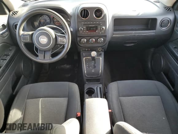 ✅ 2015 Jeep Patriot Sport • VIN: 1C4NJPBB9FD399714 • Лот: 91702445. Опубликован ранее на Copart с пробегом 132 659 миль. Бесплатный доступ к архиву аукционных продаж из США и подробный отчёт об истории автомобиля на DreamBid. Изображение 8.