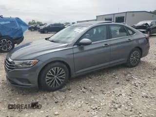 ✅ 2019 Volkswagen Jetta S • VIN: 3VWC57BU4KM117830 • Lot: 61734925. Wystawiony na Copart z przebiegiem 187 584 mil. Bezpłatny archiwum sprzedaży aukcyjnych z USA i szczegółowy raport historii pojazdu na DreamBid. Zdjęcie 1.