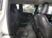 ✅ 2017 Jeep Renegade Limited • VIN: ZACCJBDB8HPF76734 • Lot: 45203425. Wystawiony na Copart z przebiegiem 106 400 mil. Bezpłatny archiwum sprzedaży aukcyjnych z USA i szczegółowy raport historii pojazdu na DreamBid. Zdjęcie 11.