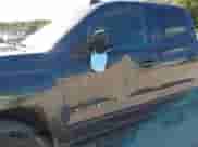 2017 Chevrolet Silverado 1500 LT z VIN 1GCVKREC8HZ178267, wystawiony jako IAAI lot #43403931 z przebiegiem 139 177 mil mil oraz . Historia ofert i sprzedaży dostępna na DreamBid. Obrazek 17.