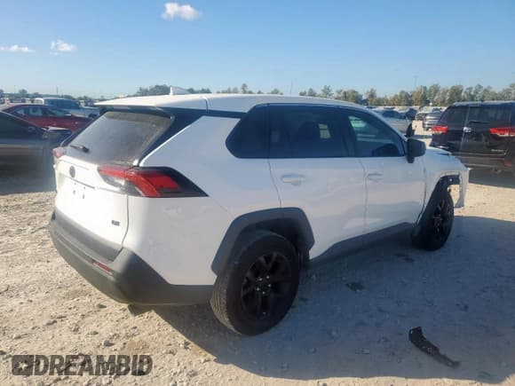 ✅ 2022 Toyota RAV4 LE • VIN: 2T3H1RFV7NC180153 • Lot: 93085495. Wystawiony na Copart z przebiegiem 40 938 mil. Bezpłatny archiwum sprzedaży aukcyjnych z USA i szczegółowy raport historii pojazdu na DreamBid. Zdjęcie 3.