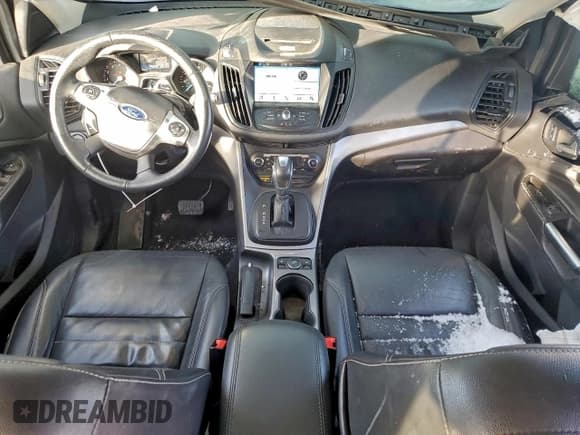 ✅ 2016 Ford Escape SE • VIN: 1FMCU9G91GUB10130 • Лот: 95287295. Опубликован ранее на Copart с пробегом 156 407 миль. Бесплатный доступ к архиву аукционных продаж из США и подробный отчёт об истории автомобиля на DreamBid. Изображение 8.