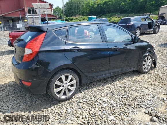 ✅ 2012 Hyundai Accent SE • VIN: KMHCU5AE3CU059139 • Лот: 57713844. Опубликован ранее на Copart с пробегом 98 655 миль. Бесплатный доступ к архиву аукционных продаж из США и подробный отчёт об истории автомобиля на DreamBid. Изображение 3.