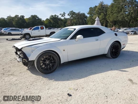 ✅ 2021 Dodge Challenger R/T Scat Pack • VIN: 2C3CDZFJ3MH655104 • Лот: 82658575. Опубликован ранее на Copart с пробегом 70 161 миль. Бесплатный доступ к архиву аукционных продаж из США и подробный отчёт об истории автомобиля на DreamBid. Изображение 1.