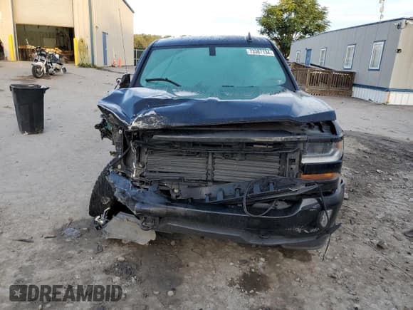 ✅ 2018 Chevrolet Silverado 1500 LT • VIN: 1GCVKRECXJZ295726 • Лот: 73387134. Опубликован ранее на Copart с пробегом Не указан. Бесплатный доступ к архиву аукционных продаж из США и подробный отчёт об истории автомобиля на DreamBid. Изображение 5.