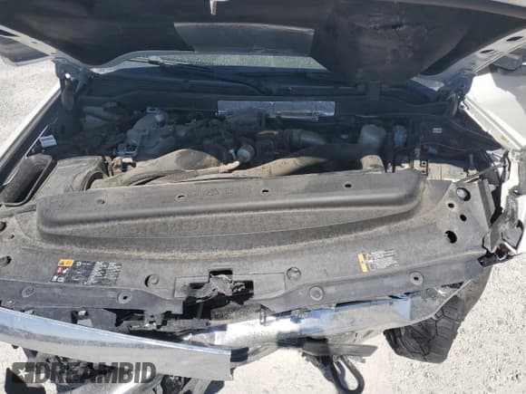 ✅ 2018 Chevrolet Silverado 2500HD LT • VIN: 1GC1KVEY6JF211826 • Lot: 62526005. Listed on Copart with 102,192 mi. Free auction sales archive from the USA and detailed vehicle history report at DreamBid. Image 11.