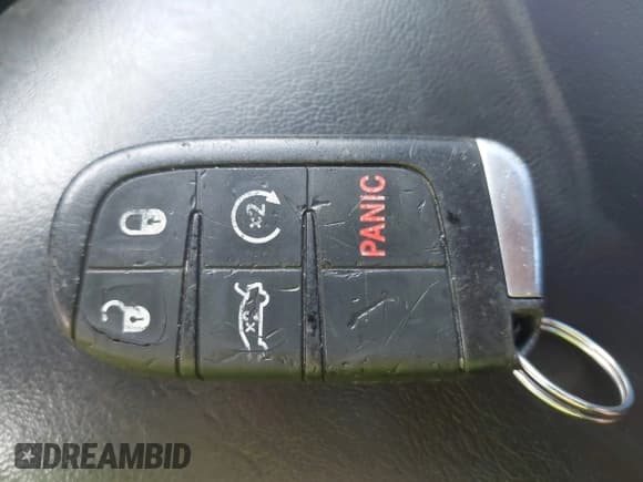 ✅ 2018 Dodge Charger SXT Plus • VIN: 2C3CDXHG3JH230127 • Лот: 43207544. Опубликован ранее на IAAI с пробегом 137 119 миль. Бесплатный доступ к архиву аукционных продаж из США и подробный отчёт об истории автомобиля на DreamBid. Изображение 11.