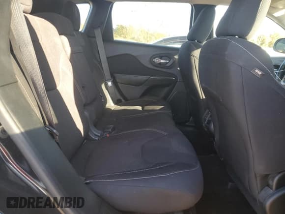 ✅ 2017 Jeep Cherokee Latitude • VIN: 1C4PJMCS3HW546767 • Lot: 87366635. Listed on Copart with 99,275 mi. Free auction sales archive from the USA and detailed vehicle history report at DreamBid. Image 11.