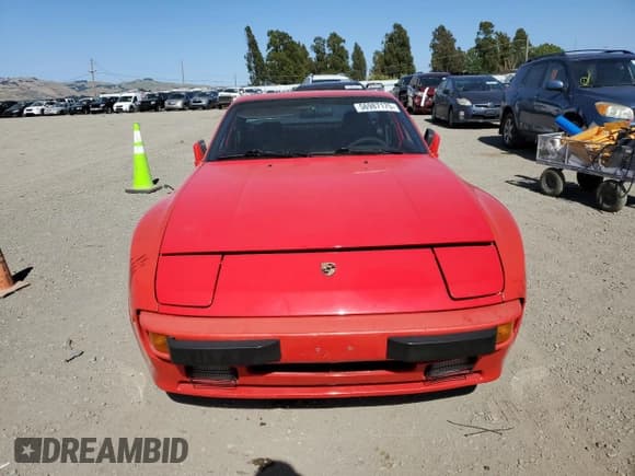✅ 1987 Porsche 944 • VIN: WP0AB0948HN475432 • Lot: 56987175. Listed on Copart with 92,138 mi. Free auction sales archive from the USA and detailed vehicle history report at DreamBid. Image 5.