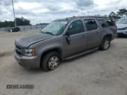 ✅ 2013 Chevrolet Suburban LT • VIN: 1GNSCJE03DR219980 • Lot: 73096914. Wystawiony na Copart z przebiegiem 184 638 mil. Bezpłatny archiwum sprzedaży aukcyjnych z USA i szczegółowy raport historii pojazdu na DreamBid. Zdjęcie 1.