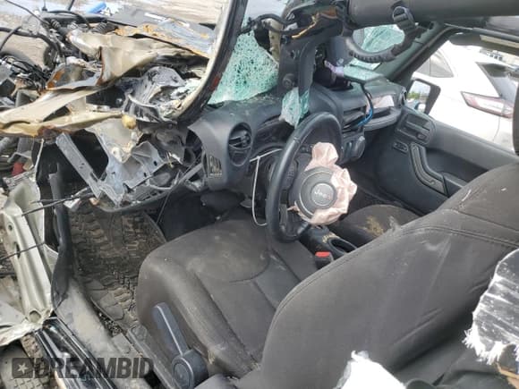 ✅ 2017 Jeep Wrangler Willys Wheeler • VIN: 1C4AJWAG9HL586630 • Lot: 56687105. Listed on Copart with Not provided. Free auction sales archive from the USA and detailed vehicle history report at DreamBid. Image 8.