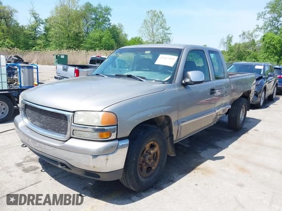 ✅ 2001 GMC Sierra 1500 SLE • VIN: 1GTEK19T31E271805 • Лот: 42167399. Опубликован ранее на IAAI с пробегом 206 202 миль. Бесплатный доступ к архиву аукционных продаж из США и подробный отчёт об истории автомобиля на DreamBid. Изображение 18.