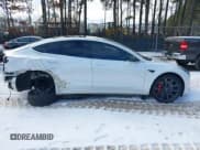 ✅ 2020 Tesla Model 3 Performance • VIN: 5YJ3E1EC5LF791879 • Lot: 41302692. Wystawiony na IAAI z przebiegiem 76 502 mil. Bezpłatny archiwum sprzedaży aukcyjnych z USA i szczegółowy raport historii pojazdu na DreamBid. Zdjęcie 14.