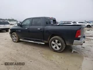 ✅ 2009 Dodge 1500 SLT • VIN: 1D3HB13T89S701516 • Lot: 81633723. Wystawiony na Copart z przebiegiem 138 256 mil. Bezpłatny archiwum sprzedaży aukcyjnych z USA i szczegółowy raport historii pojazdu na DreamBid. Zdjęcie 2.