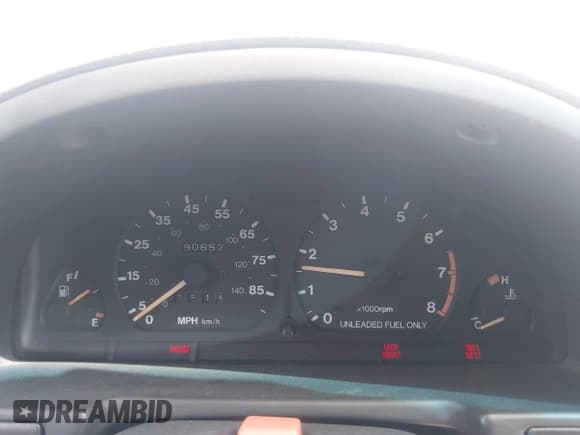 ✅ 1992 Geo Metro • VIN: JG1MR3367NK214464 • Лот: 43176799. Опубликован ранее на IAAI с пробегом 90 652 миль. Бесплатный доступ к архиву аукционных продаж из США и подробный отчёт об истории автомобиля на DreamBid. Изображение 7.