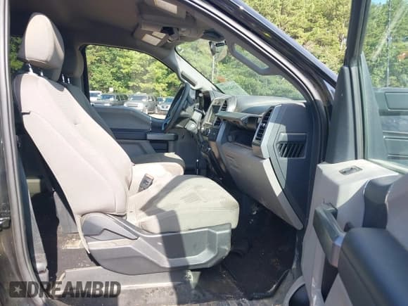 ✅ 2022 Ford F-250 XL • VIN: 1FT7W2B63NEG35976 • Lot: 42842064. Listed on IAAI with 70,525 mi. Free auction sales archive from the USA and detailed vehicle history report at DreamBid. Image 5.