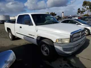 2001 Dodge 1500 с VIN 1B7HC13Z11J565783, выставлен на аукционе Copart как лот 84914694 с пробегом 204 999 миль миль и Чистый • Clean title. История ставок и продаж доступна на DreamBid. Изображение 4.
