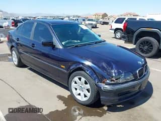 2000 BMW 3 Series 323i с VIN WBAAM3336YFP67194, выставлен на аукционе IAAI как лот 42465799 с пробегом 165 096 миль миль и . История ставок и продаж доступна на DreamBid. Изображение 1.