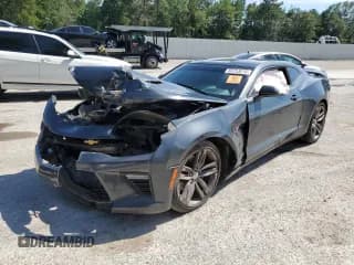 ✅ 2017 Chevrolet Camaro 2SS • VIN: 1G1FH1R78H0107830 • Lot: 63753215. Wystawiony na Copart z przebiegiem Nie podano. Bezpłatny archiwum sprzedaży aukcyjnych z USA i szczegółowy raport historii pojazdu na DreamBid. Zdjęcie 1.