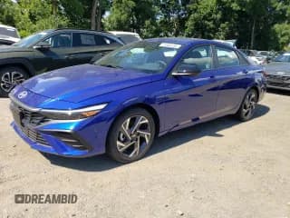 ✅ 2025 Hyundai Elantra SEL Sport • VIN: KMHLM4DGXSU935548 • Lot: 71658735. Listed on Copart with 11 mi. Free auction sales archive from the USA and detailed vehicle history report at DreamBid. Image 1.