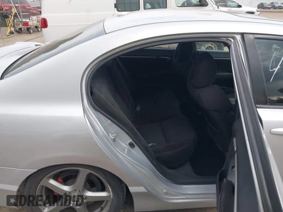 ✅ 2009 Honda Civic Si • VIN: 2HGFA55599H702949 • Lot: 43428138. Listed on IAAI with 126,933 mi. Free auction sales archive from the USA and detailed vehicle history report at DreamBid. Image 8.