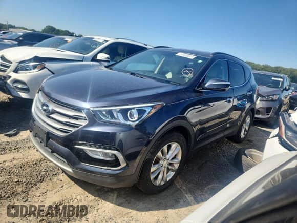 2017 Hyundai Santa Fe 2.0T z VIN 5XYZU3LAXHG379600, wystawiony jako Copart lot #71820035 z przebiegiem Nie podano mil oraz Czysty tytuł • Clean title. Historia ofert i sprzedaży dostępna na DreamBid. Obrazek 1.