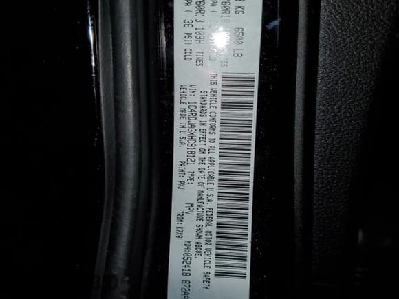 ✅ 2017 Dodge Durango SXT • VIN: 1C4RDJAGXHC918121 • Lot: 82722835. Wystawiony na Copart z przebiegiem 101 758 mil. Bezpłatny archiwum sprzedaży aukcyjnych z USA i szczegółowy raport historii pojazdu na DreamBid. Zdjęcie 13.