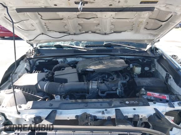 ✅ 2019 Toyota Tacoma SR5 • VIN: 3TMAZ5CN6KM086574 • Лот: 41692053. Опубликован ранее на IAAI с пробегом 111 840 миль. Бесплатный доступ к архиву аукционных продаж из США и подробный отчёт об истории автомобиля на DreamBid. Изображение 10.