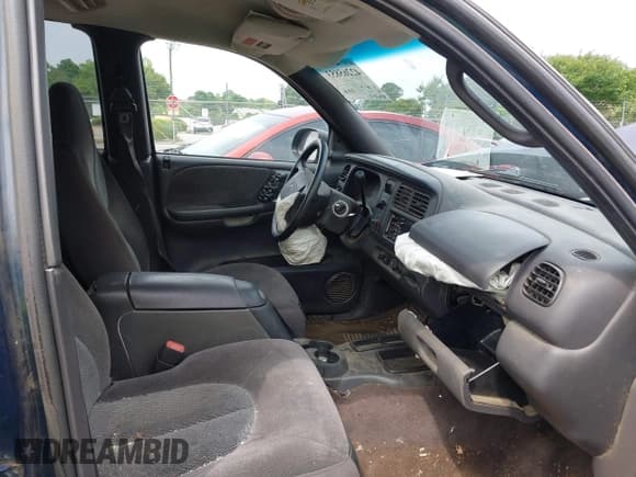 ✅ 1999 Dodge Durango • VIN: 1B4HR28Y8XF711402 • Lot: 42265853. Wystawiony na IAAI z przebiegiem 294 245 mil. Bezpłatny archiwum sprzedaży aukcyjnych z USA i szczegółowy raport historii pojazdu na DreamBid. Zdjęcie 5.